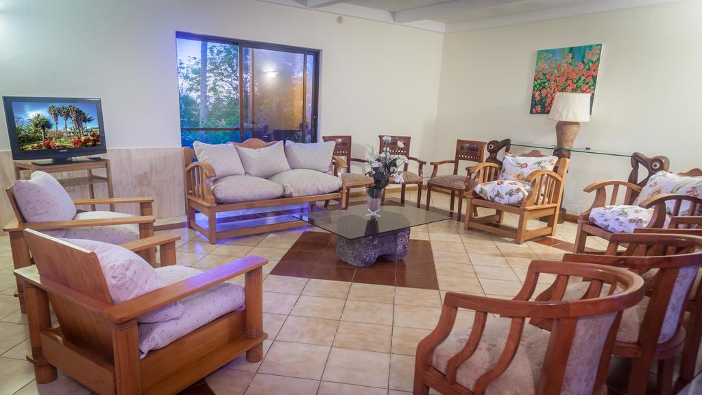 O'Tai Hotell Hanga Roa Exteriör bild