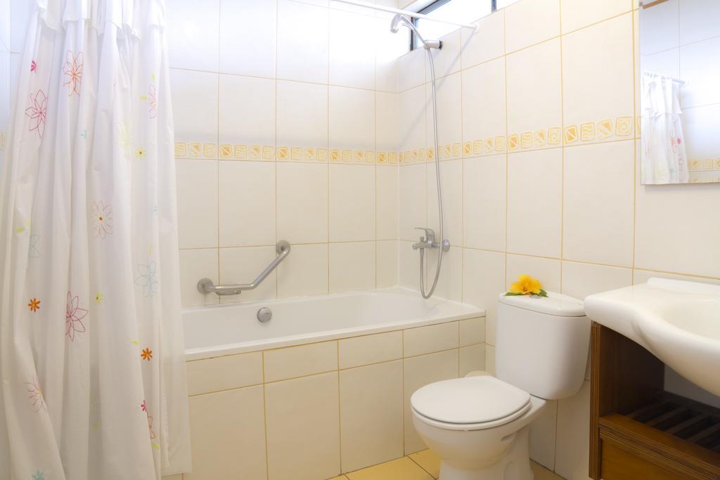 O'Tai Hotell Hanga Roa Exteriör bild